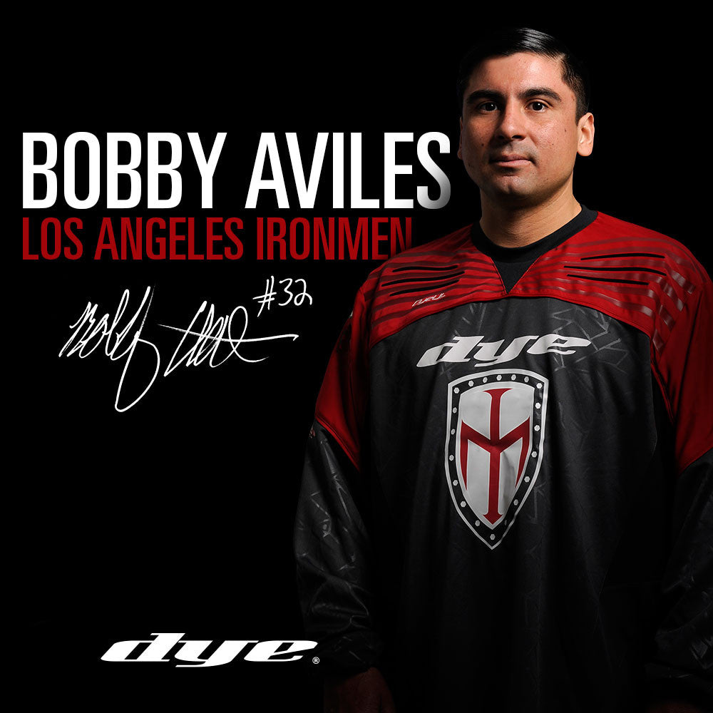 Ironmen Sign Bobby Aviles