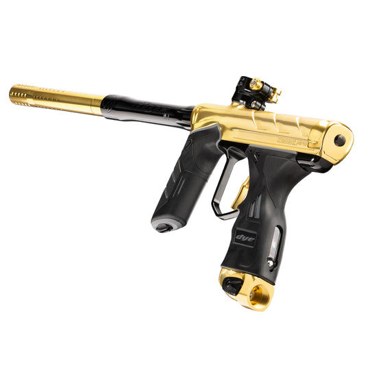 DYE DSR PRO 007 paintball marker – in-hand scale reference