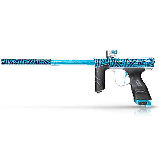 DYE DSR PRO PGA Dazzlecam - Polish paintball marker in Polish – front view, studio shot