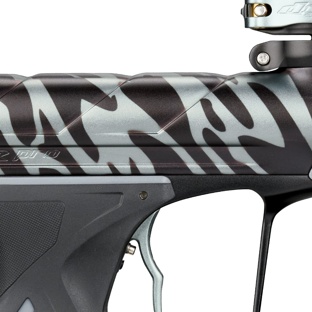DYE DSR PRO PGA FF Watercam limited edition paintball marker – close-up of key feature