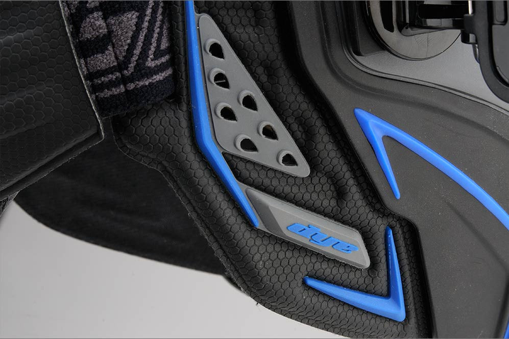 DYE i5 GOGGLE - ONYX GOLD 2.0